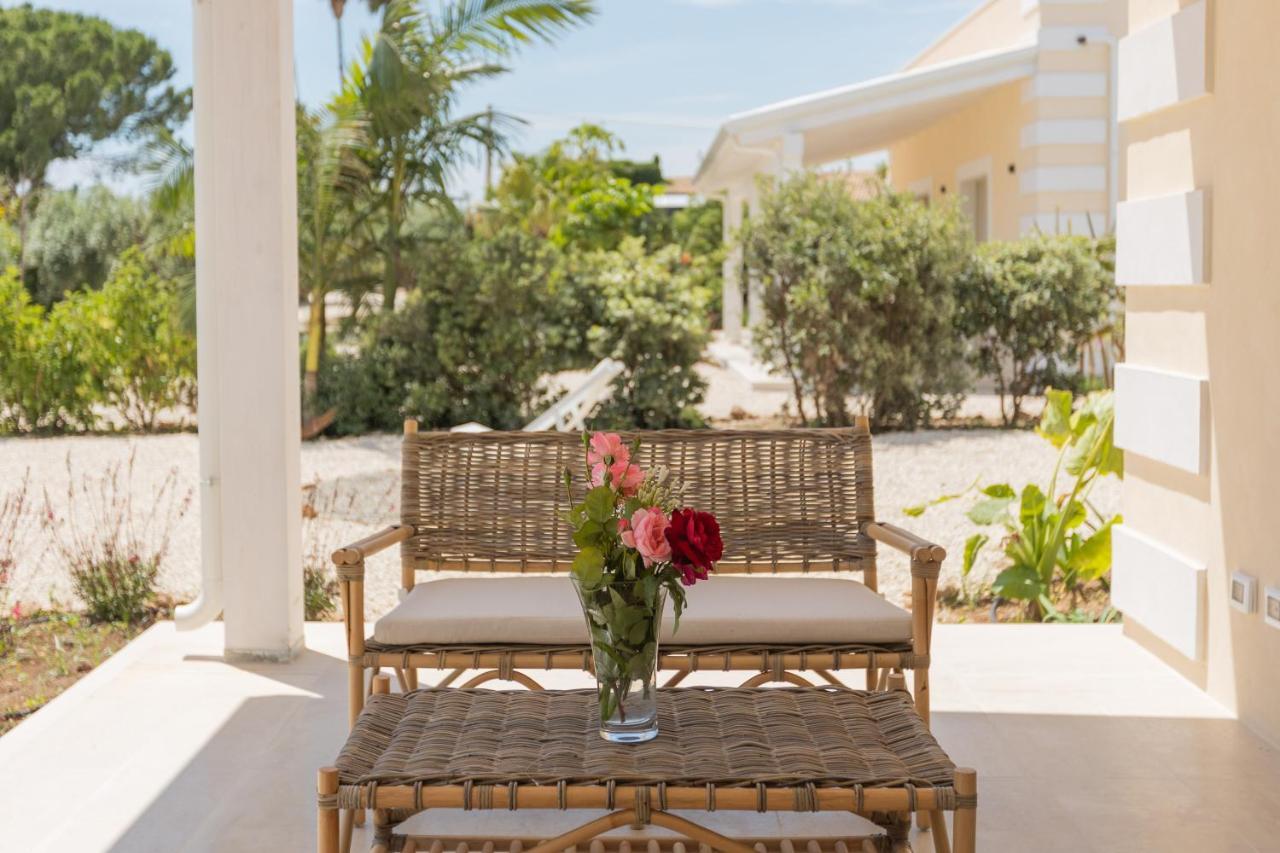 Donna Coraly Country Boutique Hotel Arenella  Extérieur photo