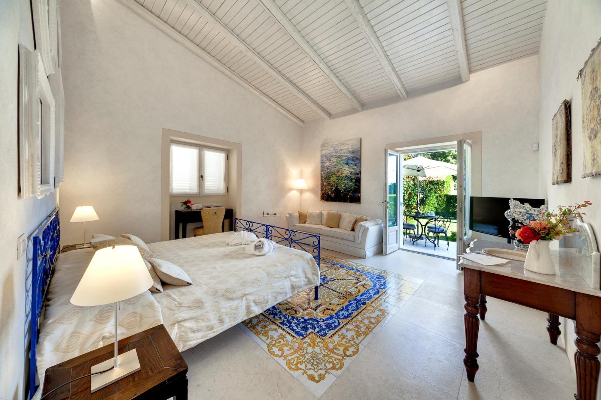Donna Coraly Country Boutique Hotel Arenella  Extérieur photo