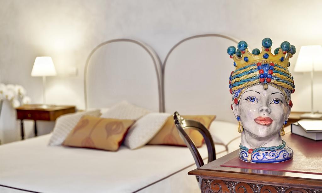 Donna Coraly Country Boutique Hotel Arenella  Chambre photo